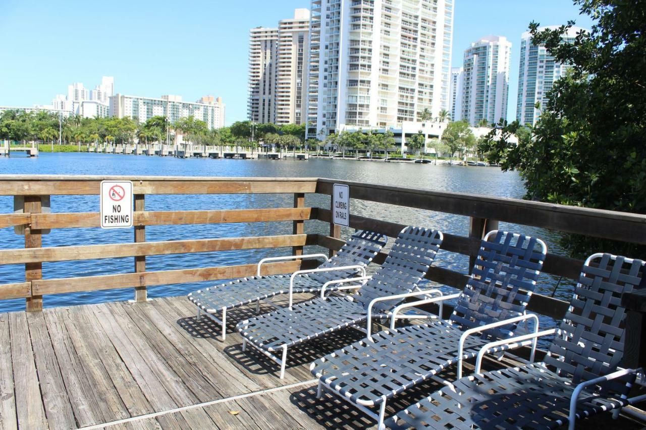 Yacht Club At Aventura 2 Bed 2 Bath Luxurius Cozy Brand New Apartment Exterior photo